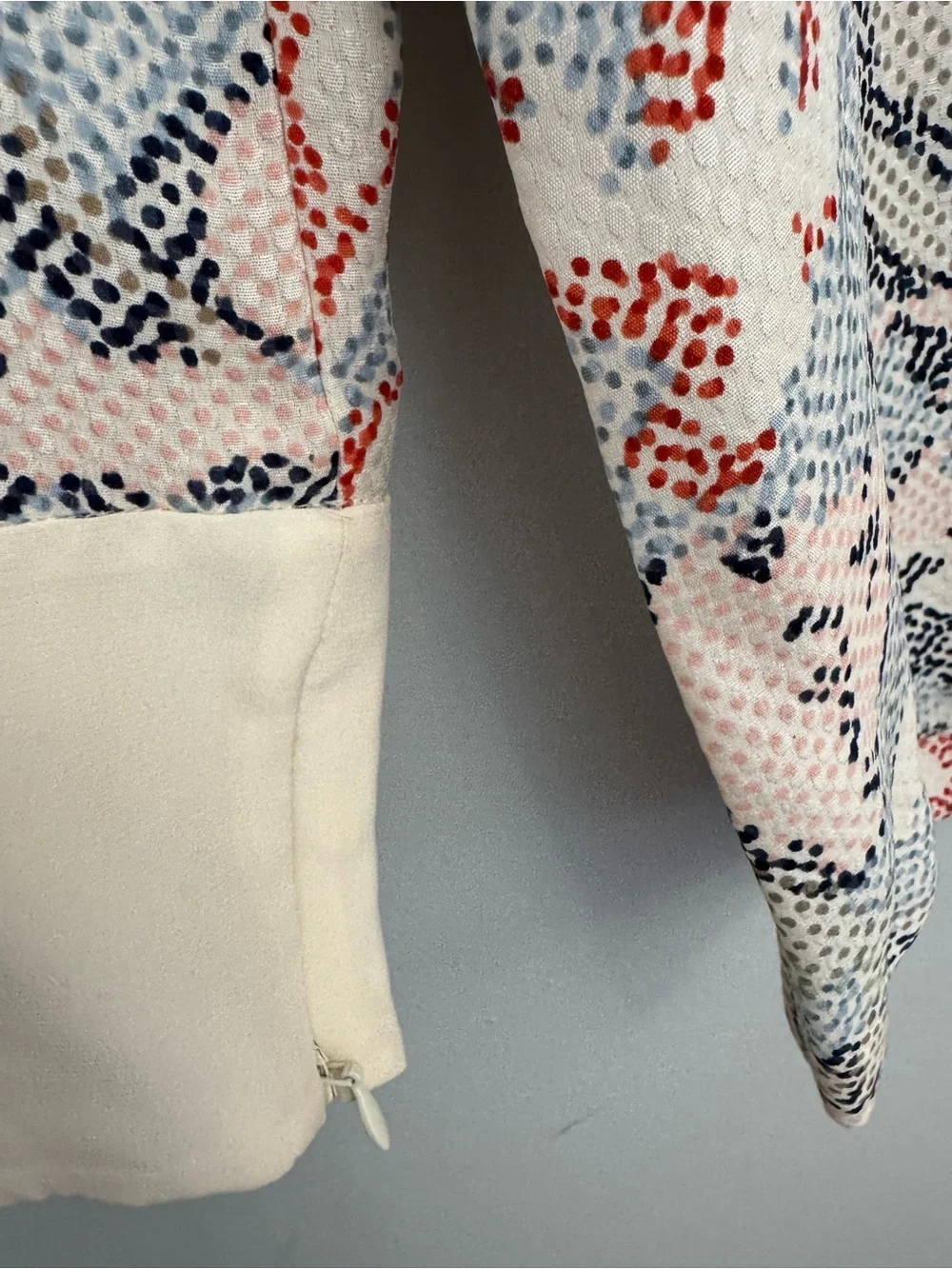 Tory Burch Silk V-Neck Tunic Blouse Abstract Floral Cream Trim Size 0